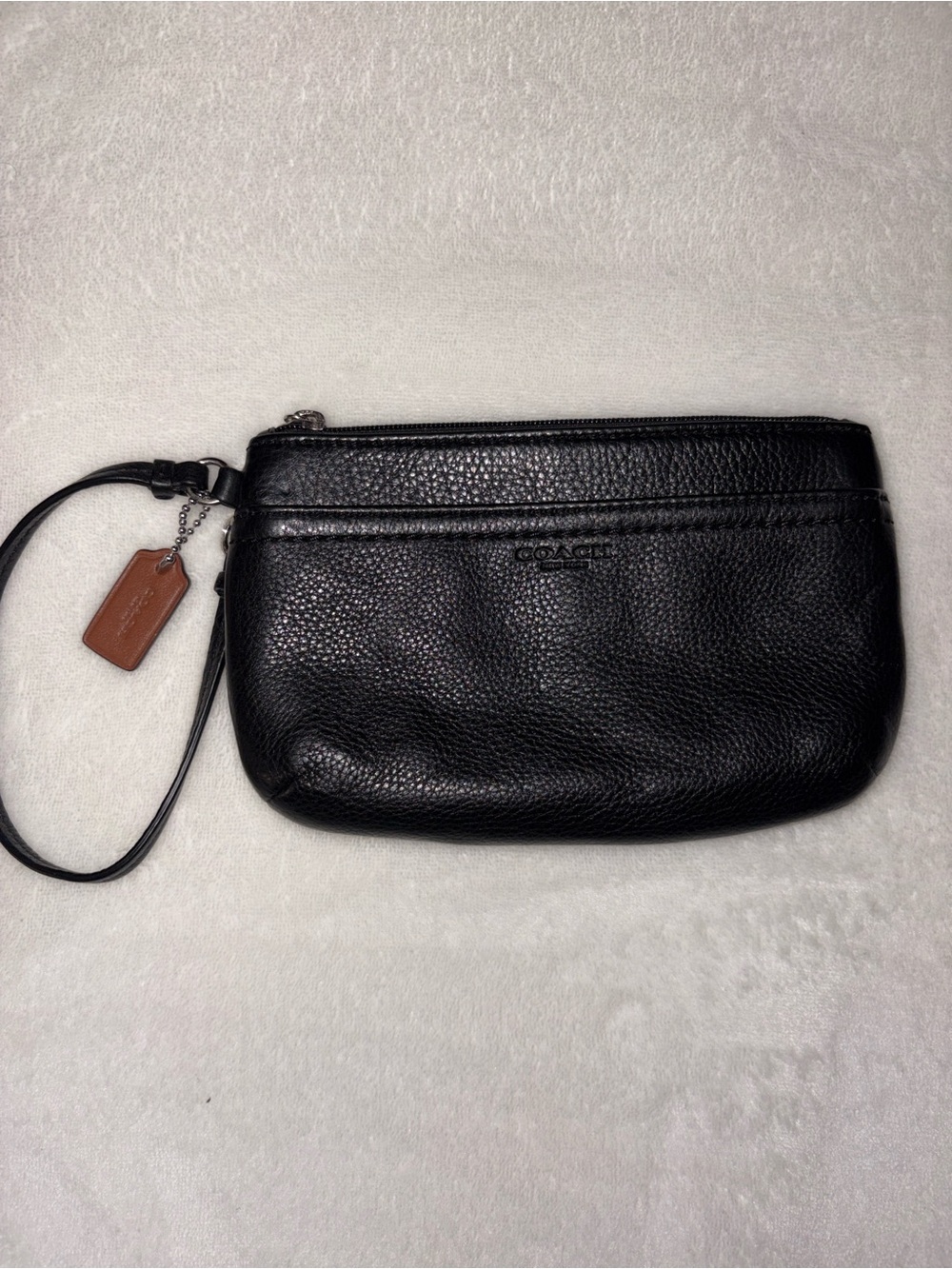 Coach Park Black Pebbled  Leather Wristlet with Brown Hang Tag